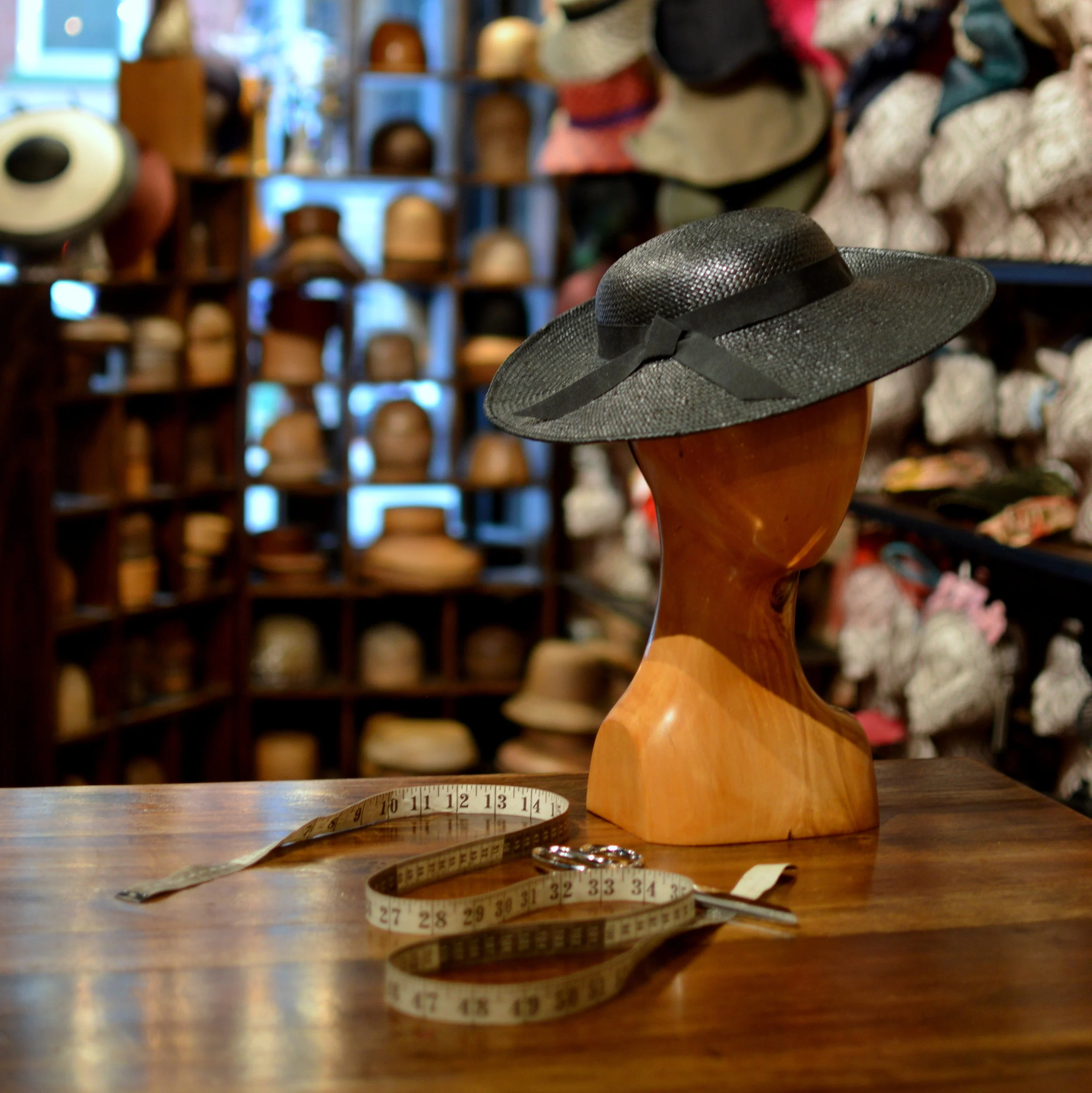 OLD JOE&CO. WIDE BRIM STRAW HAT 帽子 BLACK The 1900 - Black Toyo Straw Wide Brim Hat — East Village Hats